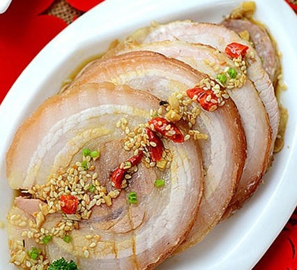 Kết quả hình ảnh cho Thịt ba chỉ bó ướp ngũ vị