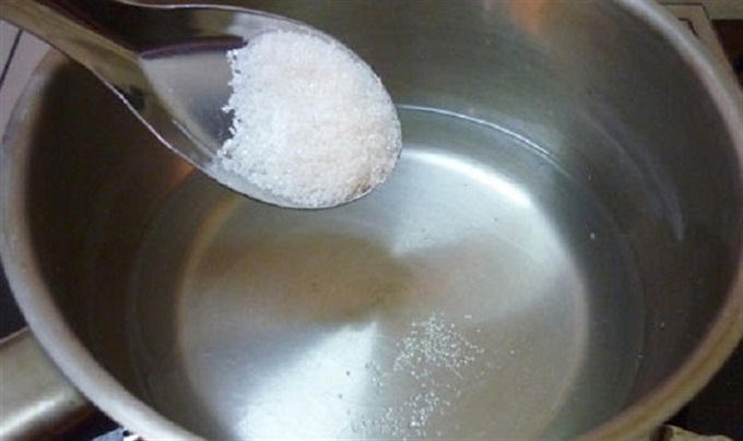 Kết quả hình ảnh cho Bắt ruồi muỗi bằng nước đường