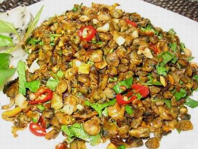 Kết quả hình ảnh cho Hến xào mỡ hành rau răm