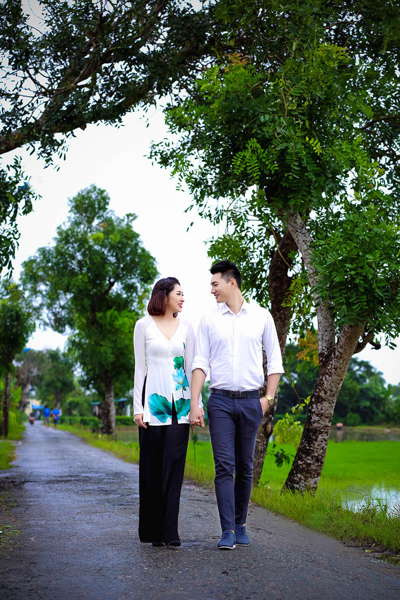 Hoa hậu đại dương Đặng Thu Thảo e ấp bên bạn trai tin đồn