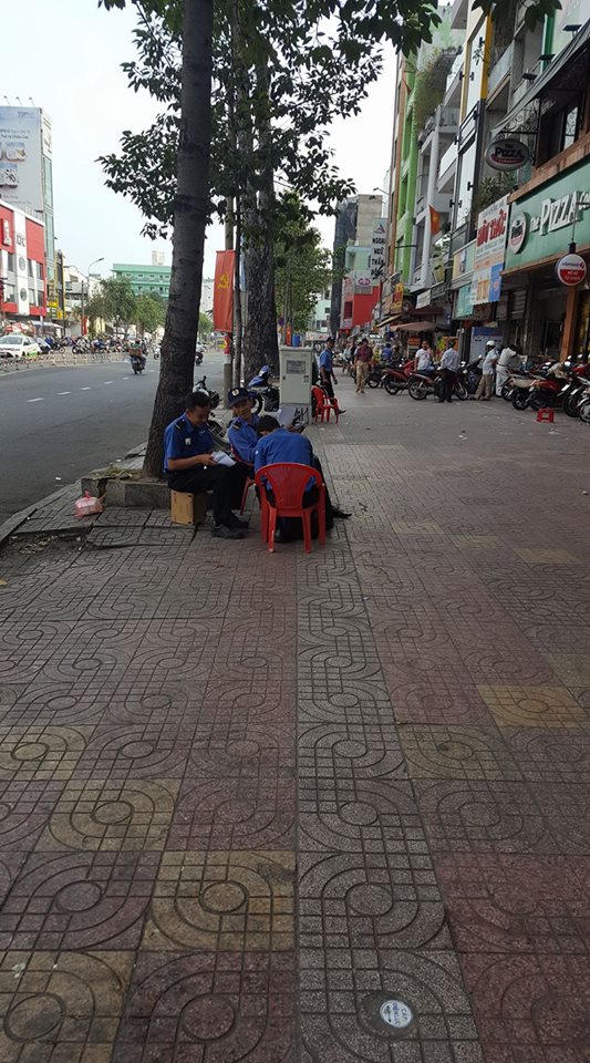 TP HCM: Nam thanh niên thiệt mạng vì bị đánh, hay tự ngã từ mái nhà xuống đất?