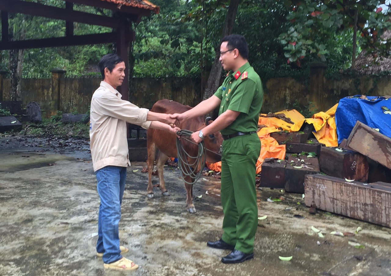 Những người mang quân hàm giữ an ninh miền sơn cước Quảng Nam