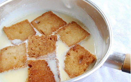 Kết quả hình ảnh cho bánh mì chiên phủ bơ sữa