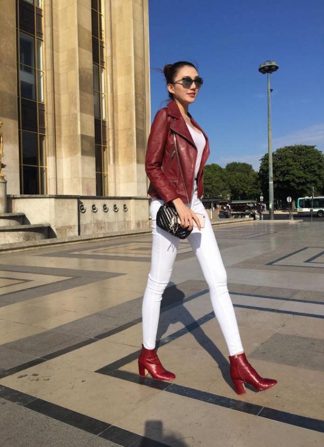 Kết quả hình ảnh cho Lê Hà boots đỏ