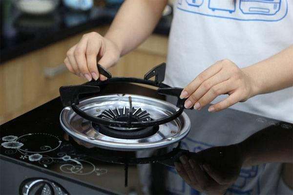 Giúp bếp luôn sạch bong bằng những mẹo hay nhà bếp