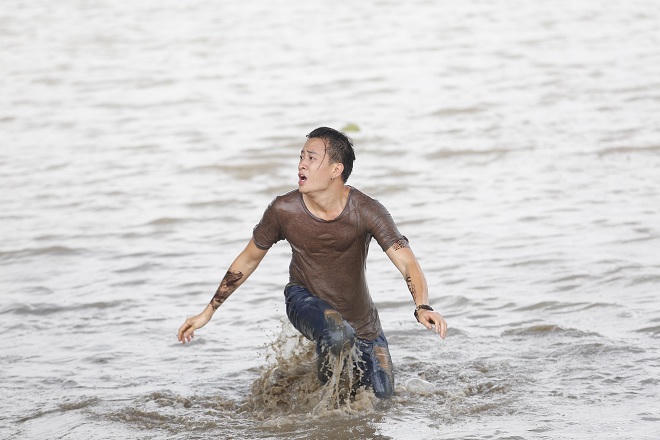 Lương Mạnh Hải  bật mí về những cảnh quay kinh khủng và khốc liệt 