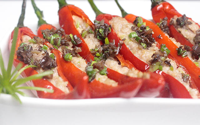 Kết quả hình ảnh cho ớt sừng nhồi thịt heo bằm