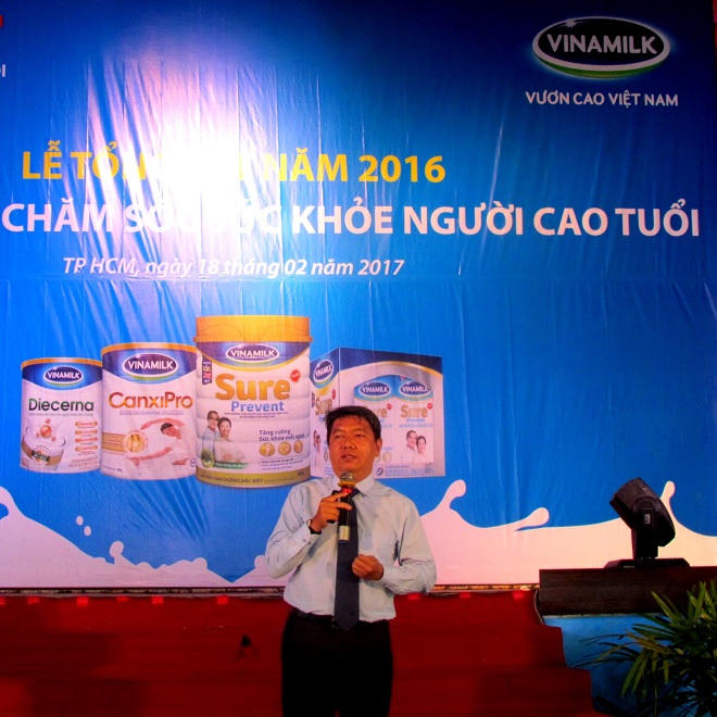 Vinamilk khởi động hành trình chăm sóc sức khỏe cho người cao tuổi năm 2017