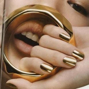 Kết quả hình ảnh cho Móng tay ánh kim loại