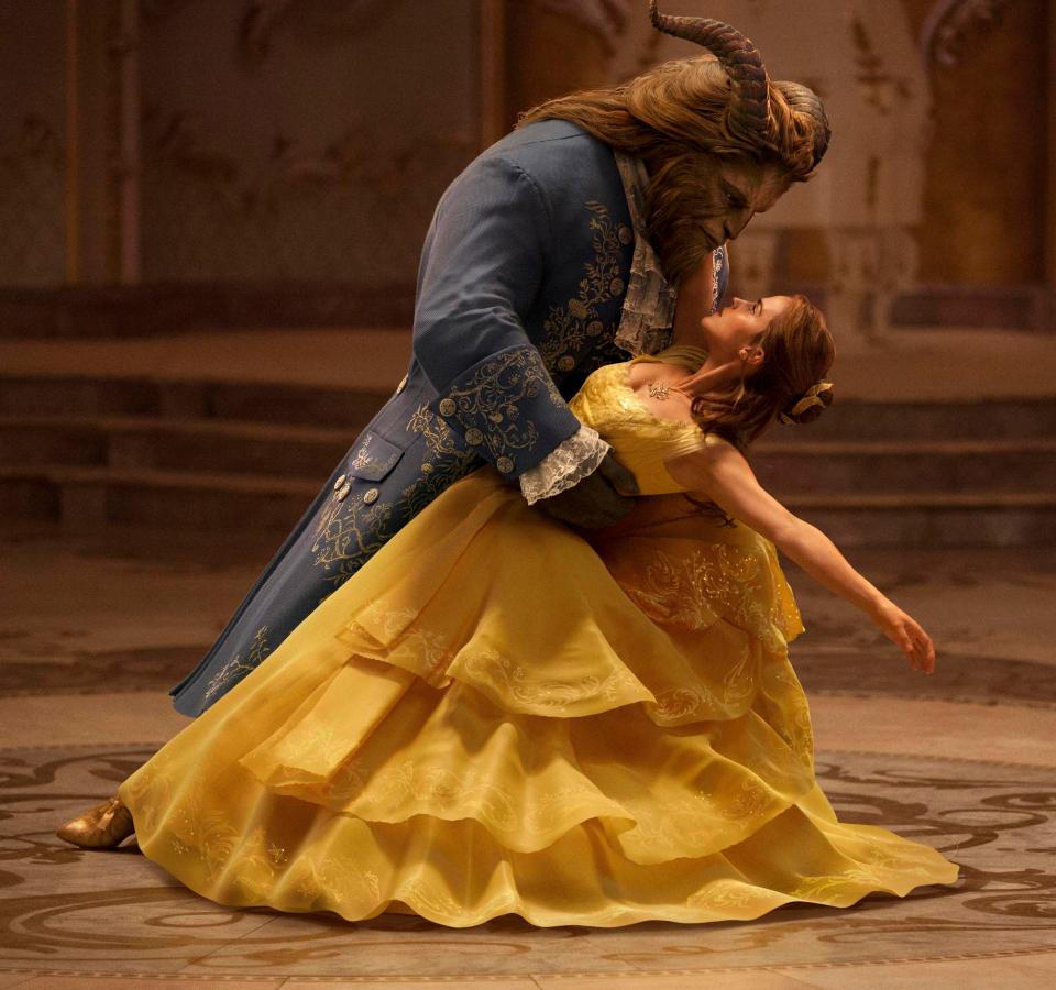  Hàng loạt sao nữ Hollywood bị lộ ảnh 'nóng'