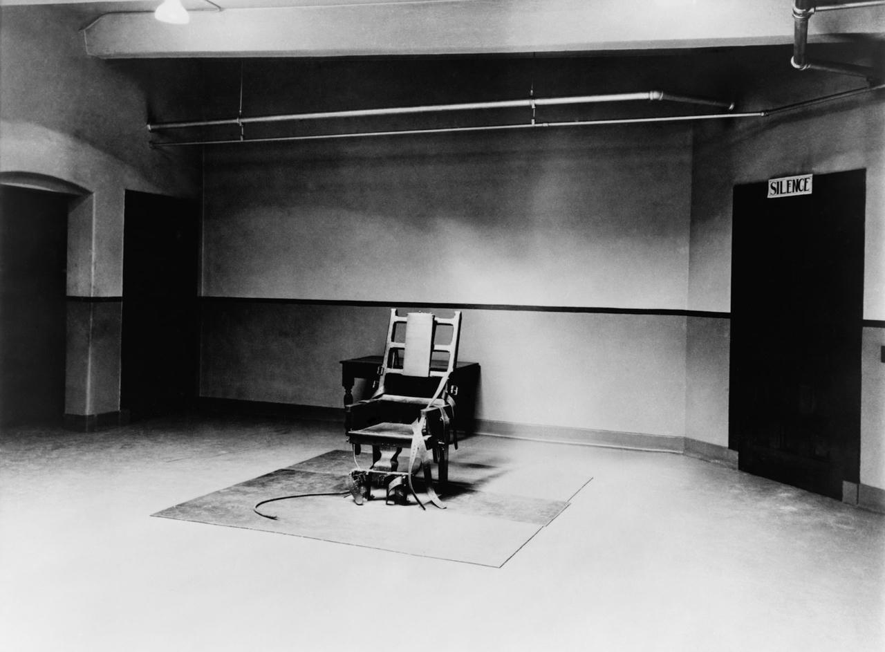 Rùng rợn chuyện hành quyết tử tù bằng ghế điện ở nhà tù New York