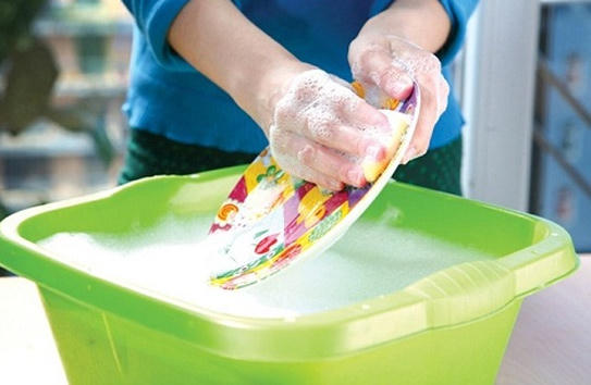 Kết quả hình ảnh cho rửa bát