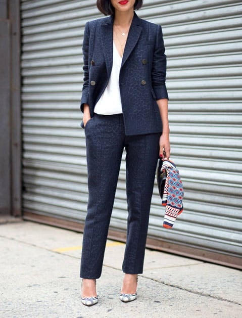 Mặc đẹp chốn công sở