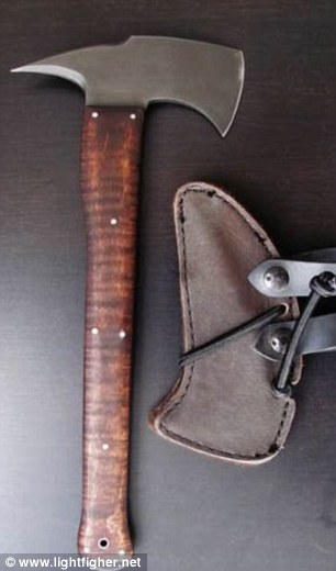 Bí mật của đội đặc nhiệm lừng danh SEAL: Những chiếc rìu nhuốm máu