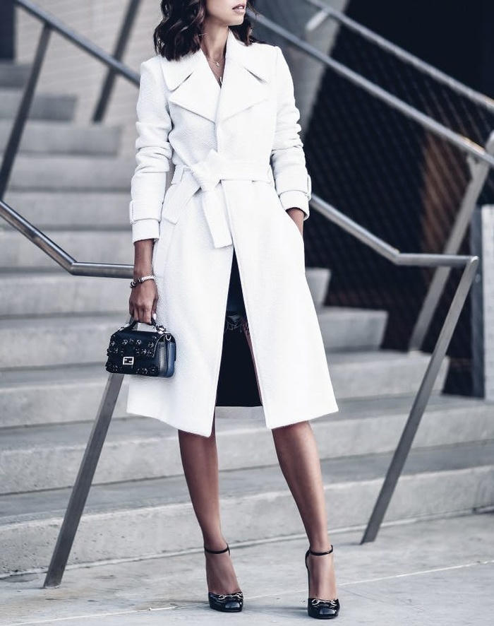 Bí kíp diện trang phục tôn vòng eo quyến rũ đầy mê hoặc