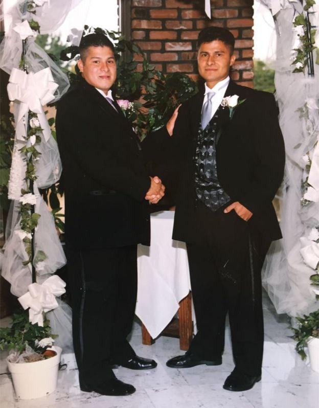 Sự sống kì diệu của người lau kính rơi từ tầng 47 xuống đất