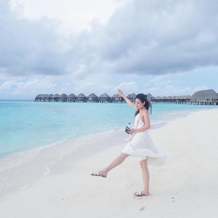 Style chuẩn chỉ của 'bạn gái tin đồn' Noo Phước Thịnh