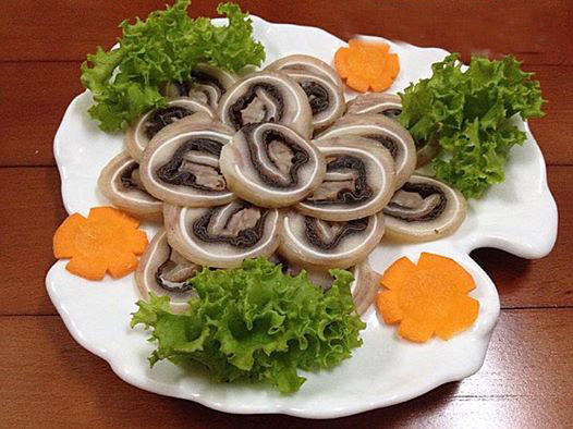 Kết quả hình ảnh cho Tai heo cuộn mộc nhĩ