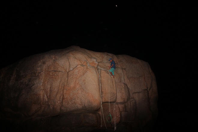 Vỡ òa cảm xúc đón bình minh ở cực Đông