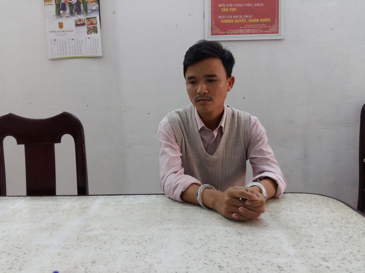 Chân dung gã “buôn nước bọt” lừa được tiền tỉ của người dân