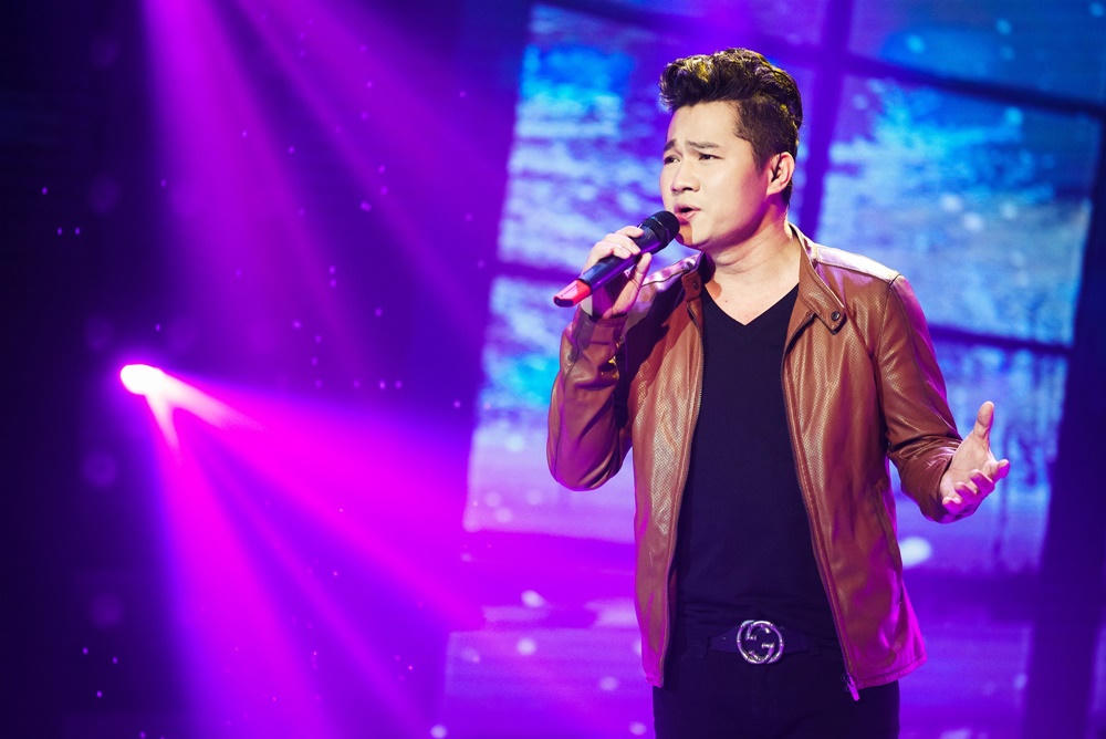 Mạnh Quỳnh bị lôi cuốn bởi “nàng tiên cá” Phương Trinh Jolie