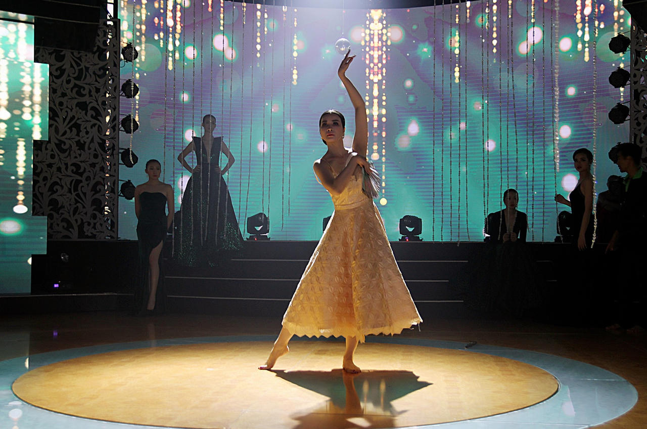 Ngọc Liên từng được Hoài Linh, Mạnh Quỳnh khuyến khích hát bolero