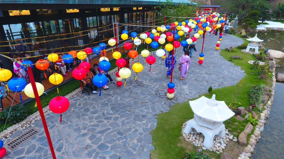 Lễ hội Mặt trời mọc đẹp như mơ tại thành phố di sản