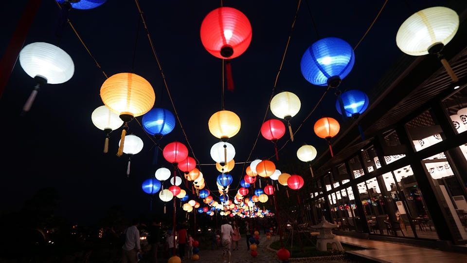 Lễ hội Mặt trời mọc đẹp như mơ tại thành phố di sản