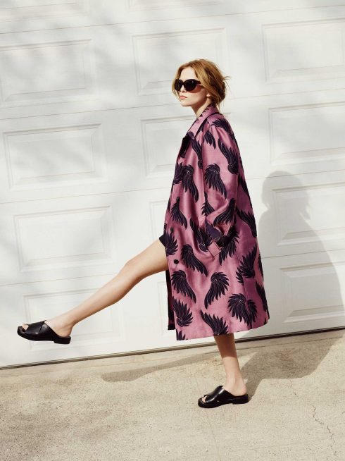 Zoey Deutch IT Girl cua nam 2017 1