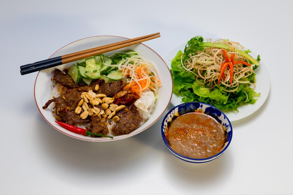 Khai trương không gian ẩm thực lớn chưa từng có ở Đà Nẵng