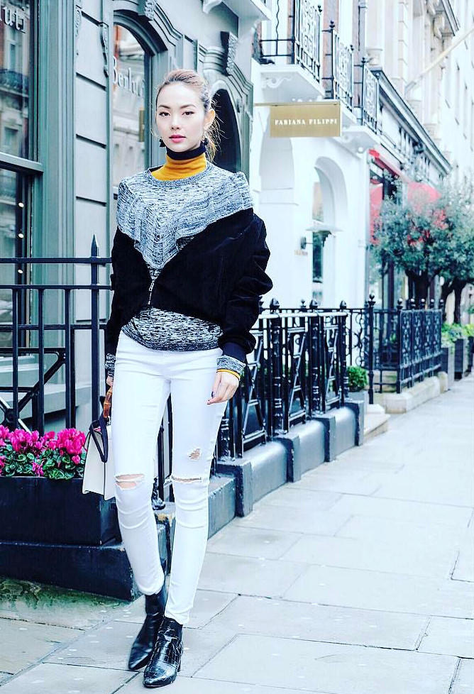 BST jeans rach giup Minh Hang an gian tuoi hinh anh 7