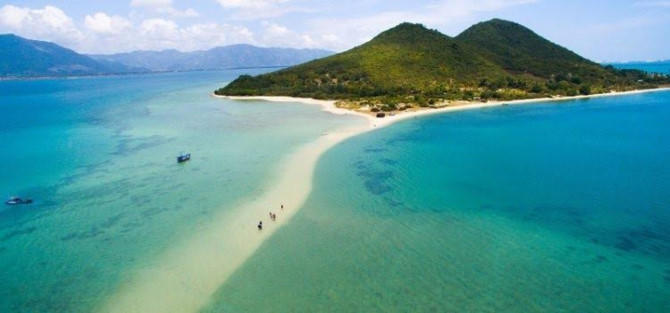 Top 5 bãi biển dự đoán hút khách nhất mùa hè 2017