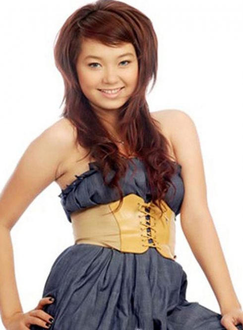 Phong cách thời trang của Minh Hằng - 02