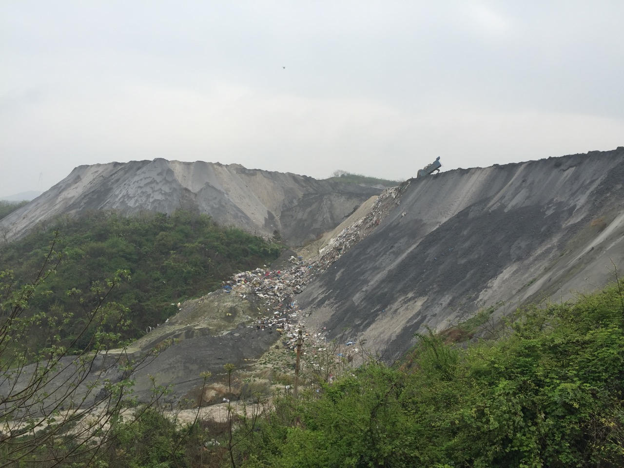 Vô số 'làng ung thư' và hơn 2 triệu người chết mỗi năm ở Trung Quốc