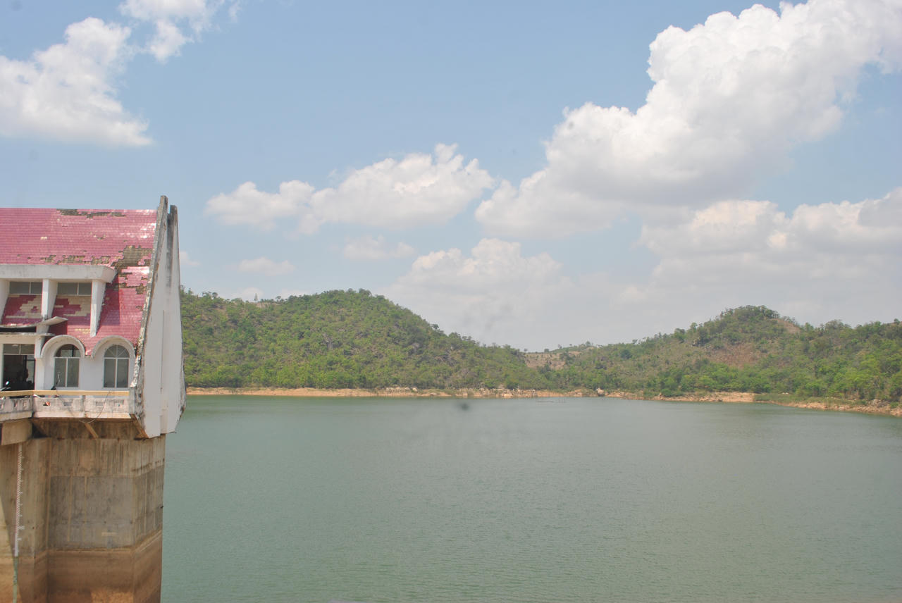 Hết nghèo, sống khỏe nhờ hồ trên núi