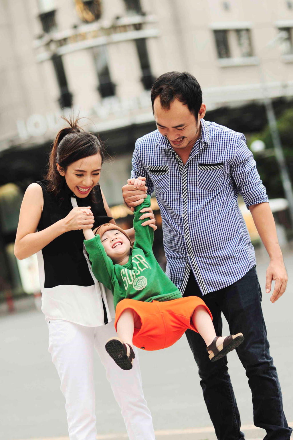 Nghệ sĩ hài Thu Trang: Lên ti vi... lắt nhắt nhưng 'độc' và 'đắt'