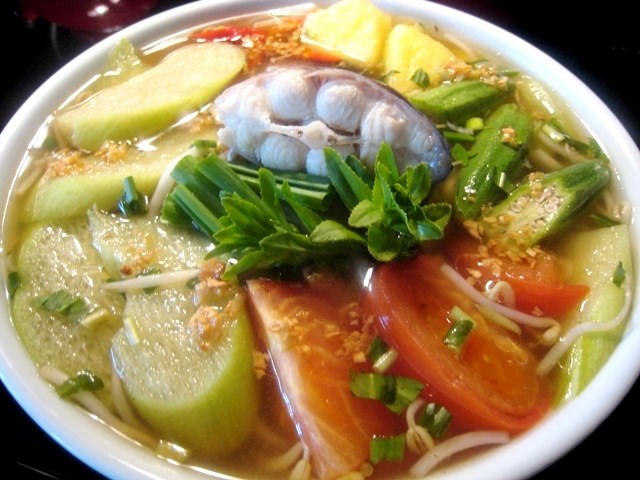 Kết quả hình ảnh cho canh dọc mùng nấu cá