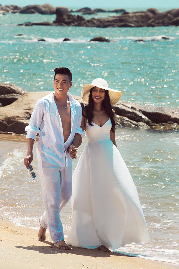 chon-sac-trang-cho-chuyen-di-bien-ngay-he-3