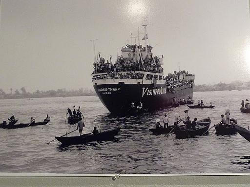 Giải mã chiến dịch di tản của người Mỹ khỏi Sài Gòn năm 1975 (Kỳ 3) - Ngày bi thảm Cảng Đà Nẵng