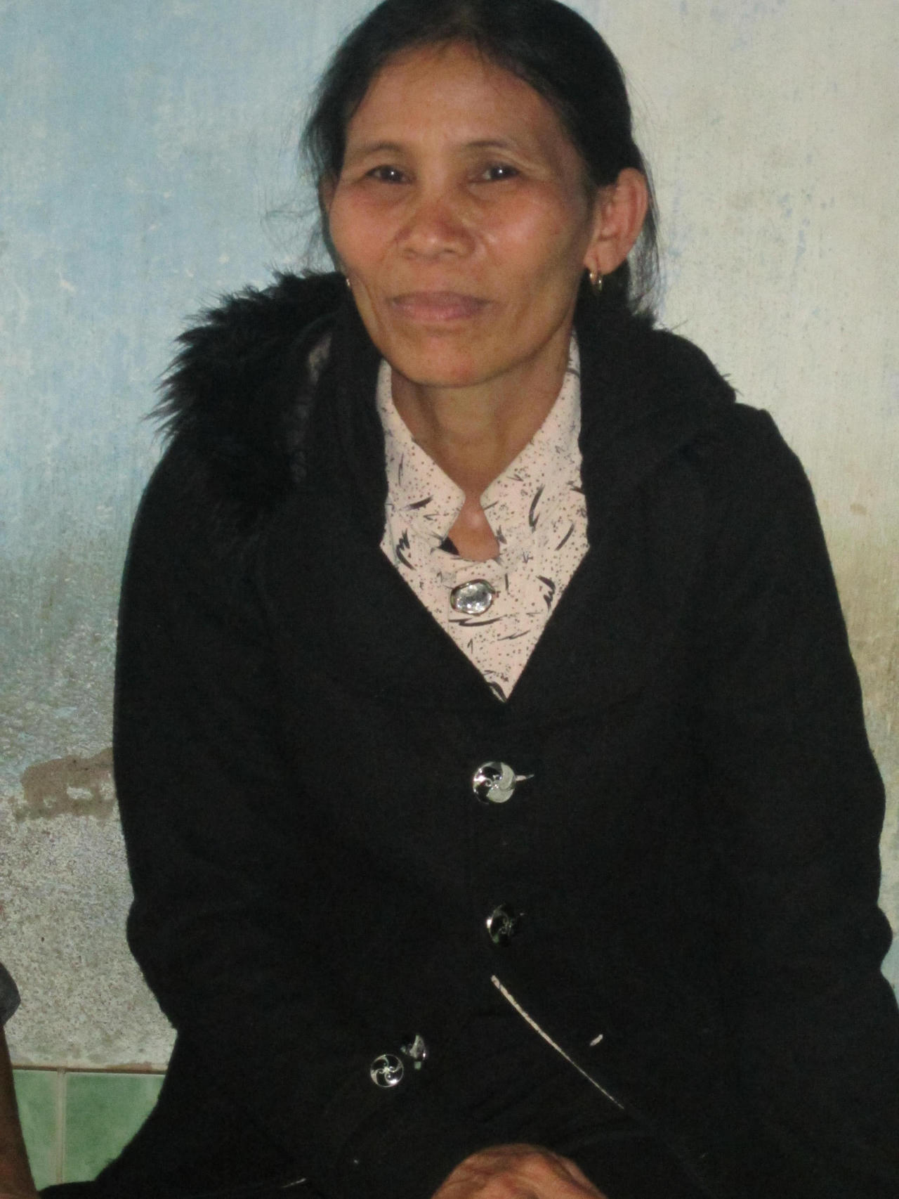 Bí ẩn trong thế giới trầm hương: Nước mắt khi vỡ mộng đổi đời và những ngôi mộ địu xa xứ