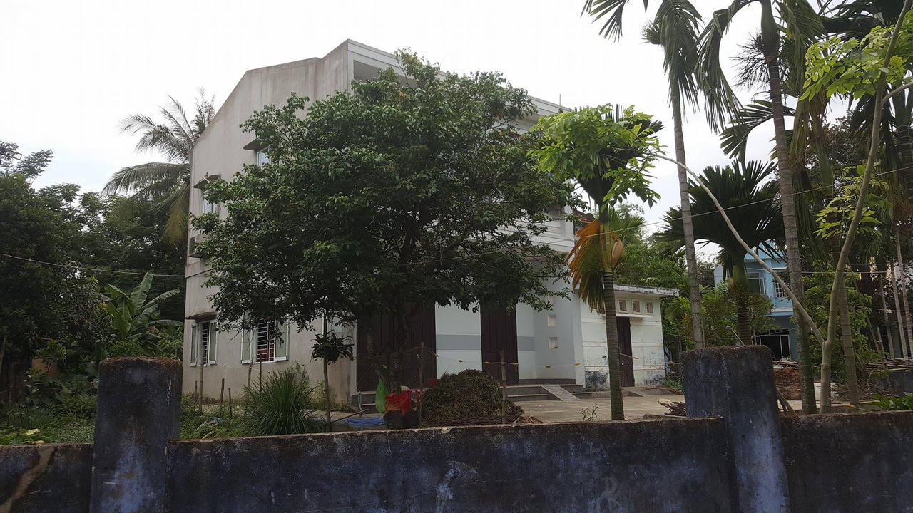 Lý do bất ngờ khiến 'kiều nữ' mang roi điện đi cướp 