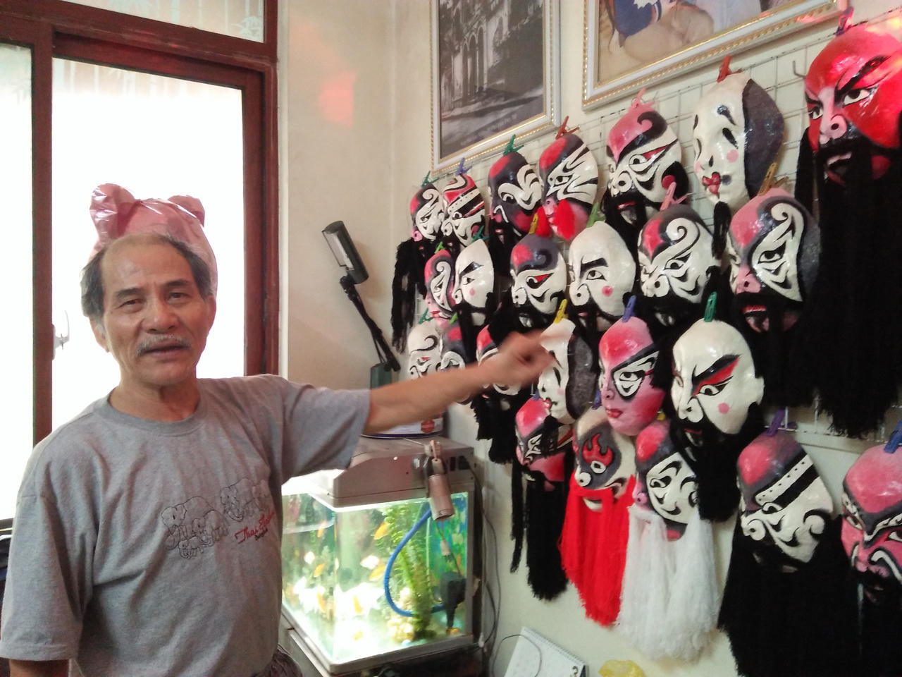 Nỗi niềm nghệ sĩ cả một đời đam mê hát tuồng