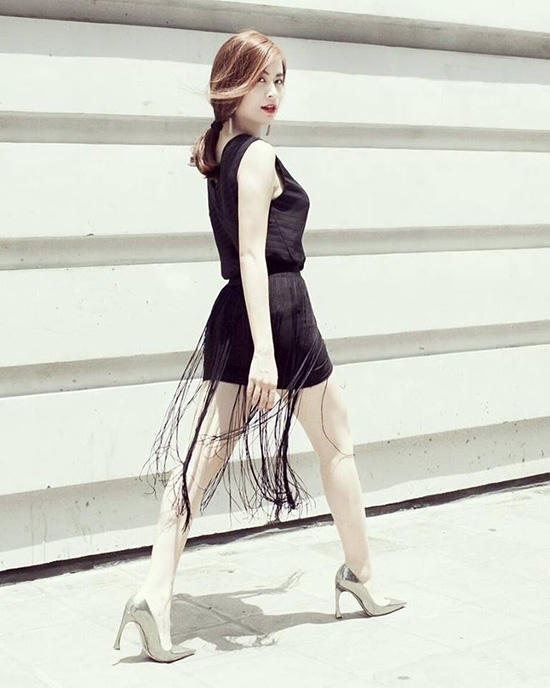 Nhung kieu trang phuc ban nen thu de khoe diem quyen ru tren co the