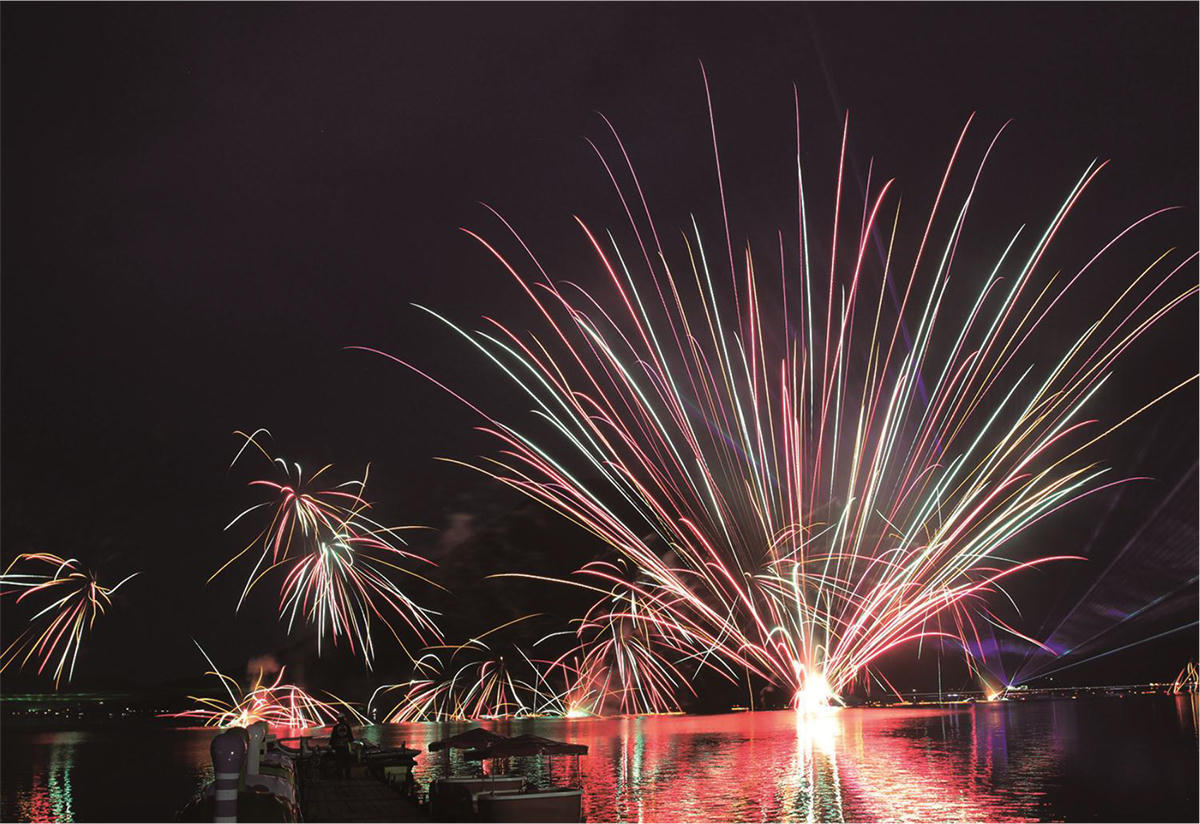 Đêm Thổ, đội Nhật Bản sẽ trình diễn pháo hoa trên nền nhạc pop