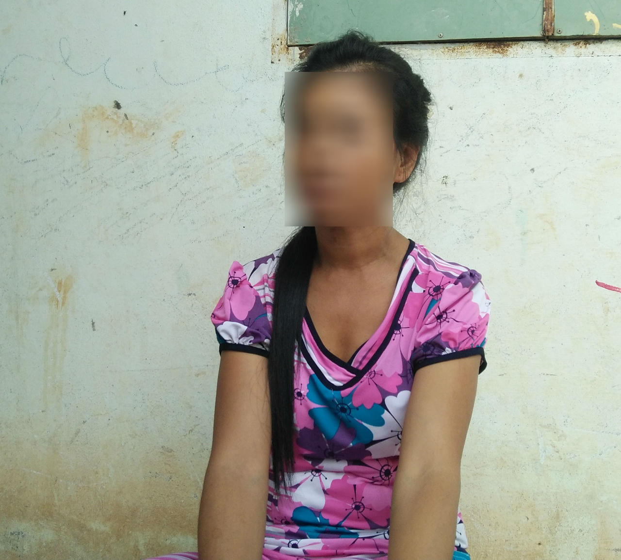 Say xỉn hay trầm cảm dẫn thiếu phụ rời cuộc nhậu bỏ vào phòng treo cổ tự vẫn?