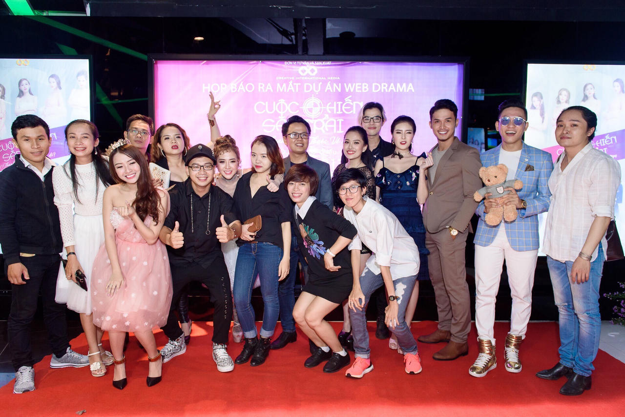 Trường Thịnh úp mở chuyện 'phim giả, tình thật' với Kelly Nguyễn