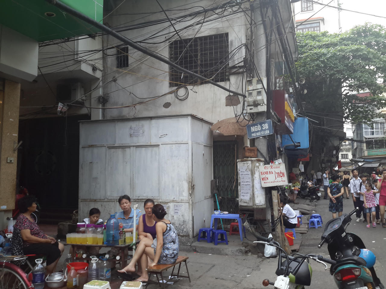 Quá khứ xám xịt của Hùng “gấu” – kẻ đâm người rồi ôm xăng cố thủ