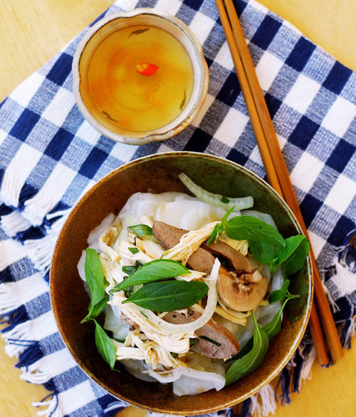 Kết quả hình ảnh cho Bánh ướt lòng gà da lat