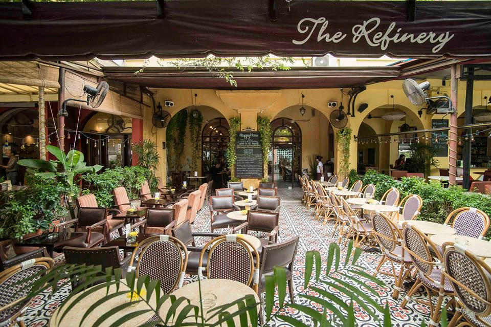 Nhung nha hang mang dam phong cach Phap tai Sai Gon hinh anh 1