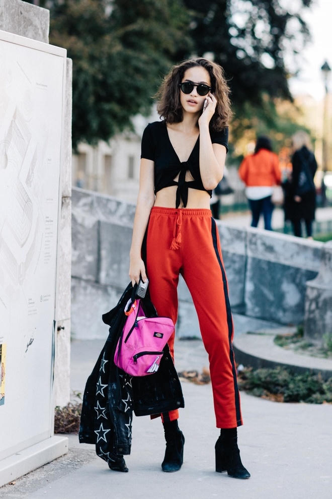 Những cách biến quần thể thao trở nên sành điệu